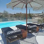 Βίλα Sorocada Private House *