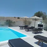 Sorocada Private House *